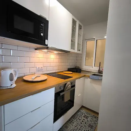 Looking At The Ocean Sunset Apartment *