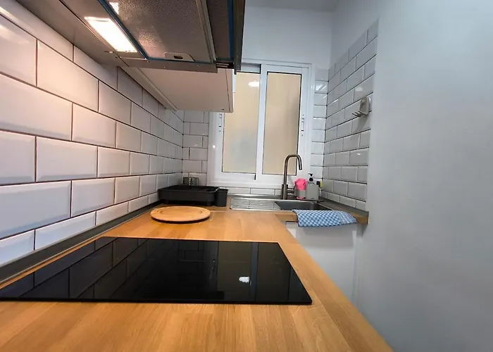 Looking At The Ocean Sunset Apartmán *