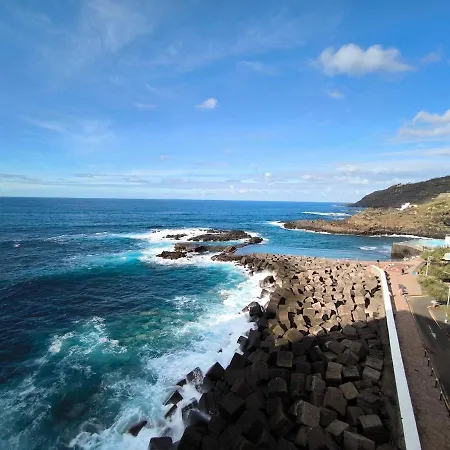 Looking At The Ocean Sunset Lägenhet